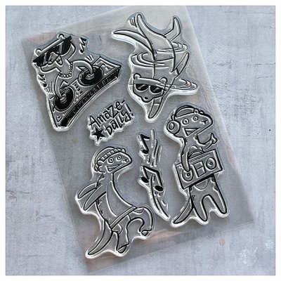 Leimasinsetti A5, Creative Expressions: Musical Meerkats