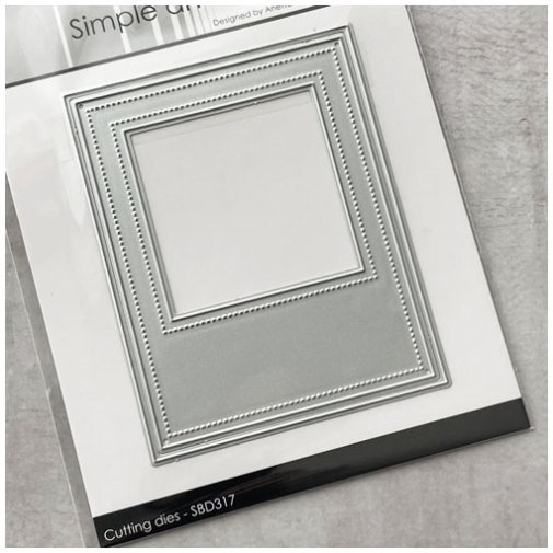 Stanssisetti, Simple & Basic: Polaroid